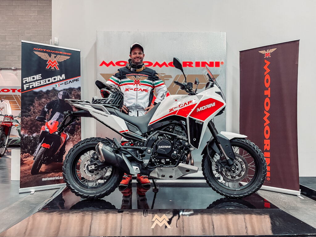 Moto Morini X-Cape devient le vélo de l’Adventuring Experience 2022 Ritratto di GPone