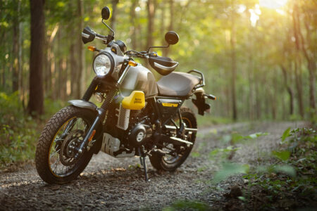Royal Enfield Scram 411 : l'Himalaya se déshabille et devient scrambler