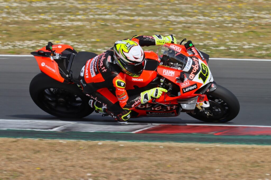 SBK, Misano: Bautista et Ducati ne s’écartent pas, 2e Gerloff, 5e Rinaldi Ritratto di Riccardo Gugliemetti