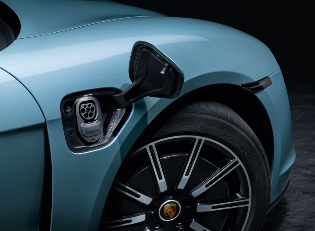 Voitures électriques : elles pourraient être l’avenir, mais à un prix élevé Ritratto di GPone