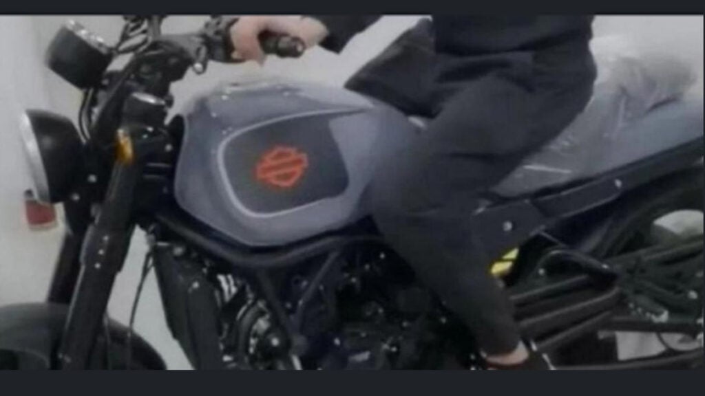 Harley-Davidson : un modèle basé sur Benelli Leoncino pour l’Asie Ritratto di GPone