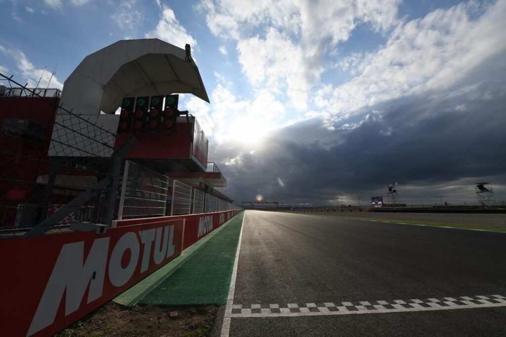 MotoGP, GP d’Argentine, Termas de Rio Hondo : horaires TV sur Sky, NOW et TV8 Ritratto di Riccardo Gugliemetti