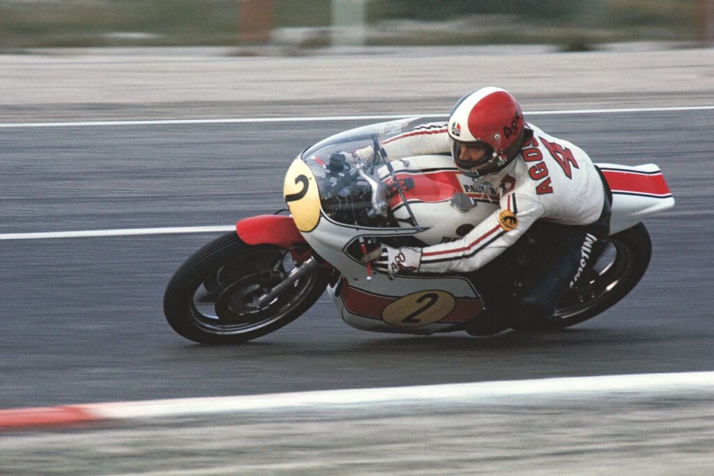 MotoAmerica, Daytona 200 : Quand Giacomo Agostini bat Kenny Roberts MotoAmerica, Daytona 200 : Quand Giacomo Agostini bat Kenny Roberts