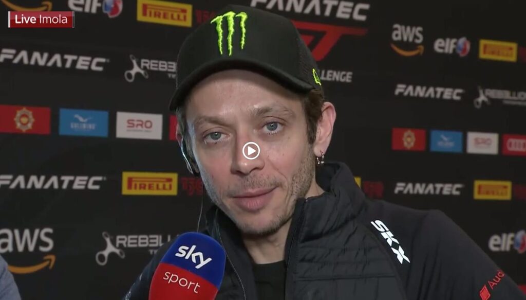 Rossi : “Excité, très haut niveau ! KTM surprise en MotoGP, Yamaha à comprendre” Ritratto di Marco Caregnato