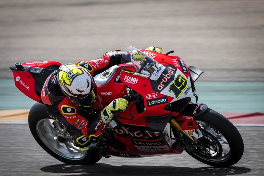 SBK, Test Aragon : Bautista et Ducati passent à l’attaque, 2e Rea, 6e Toprak Ritratto di Riccardo Gugliemetti