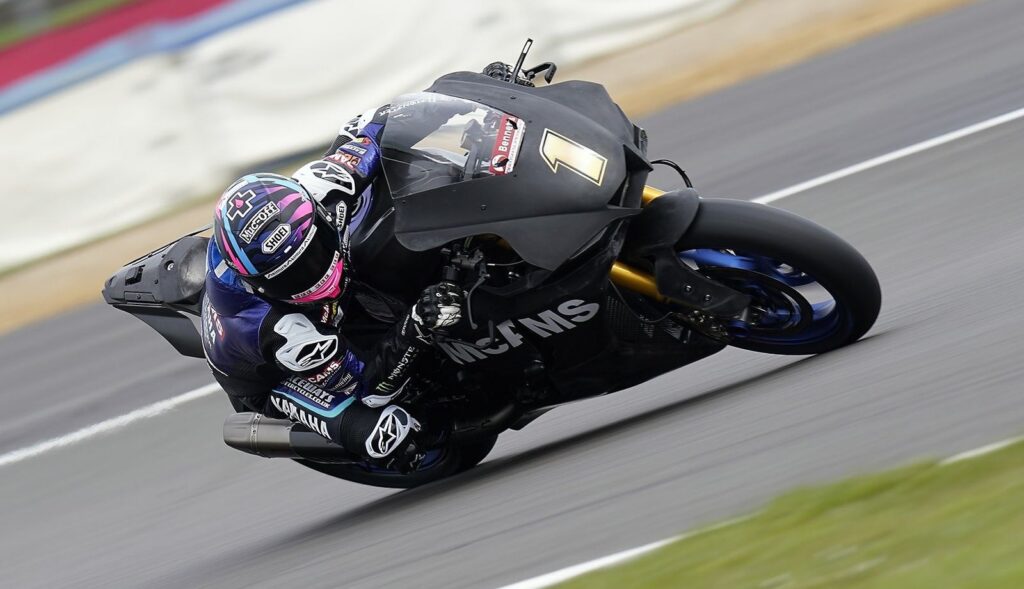 SBK, Tarran Mackenzie à nouveau KO: la wild card d’Assen sérieusement menacée Ritratto di Andrea Periccioli