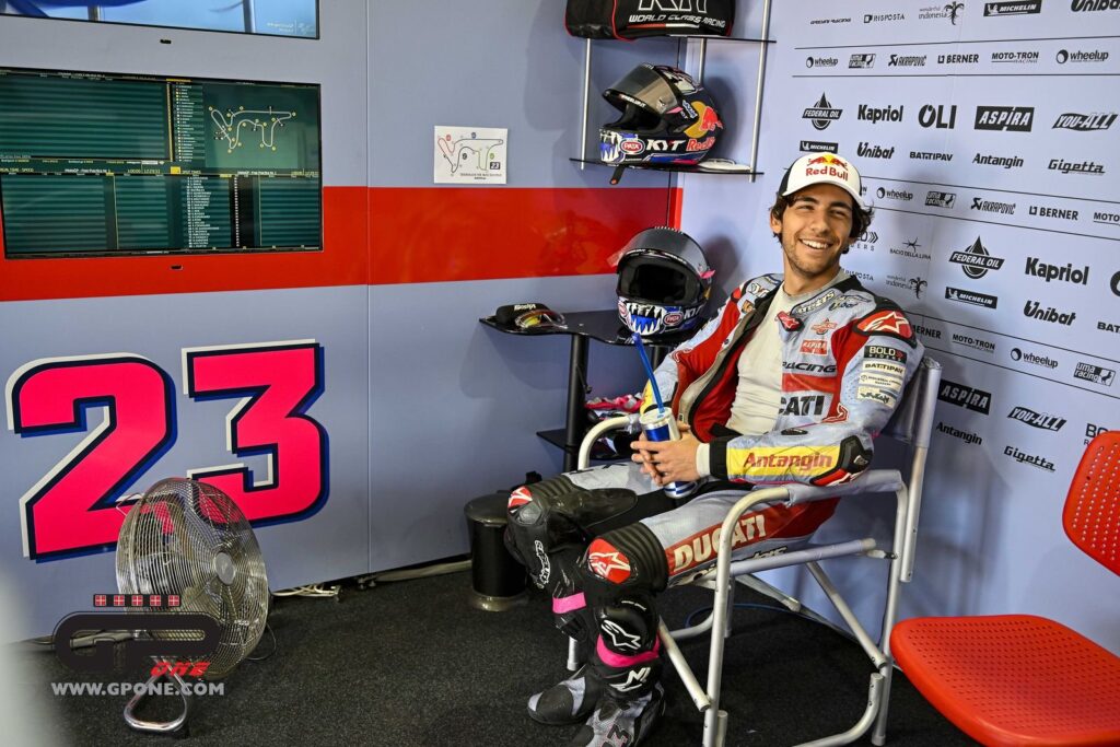 MotoGP, Bastianini : “à Rio Hondo l’absence d’essais a été un facteur, ici je vise le Top 5” Ritratto di GPone