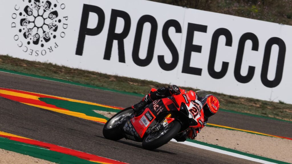 SBK, Rinaldi : « Le geste pour Rea ? je viens de te dire bonjour” Ritratto di Andrea Periccioli