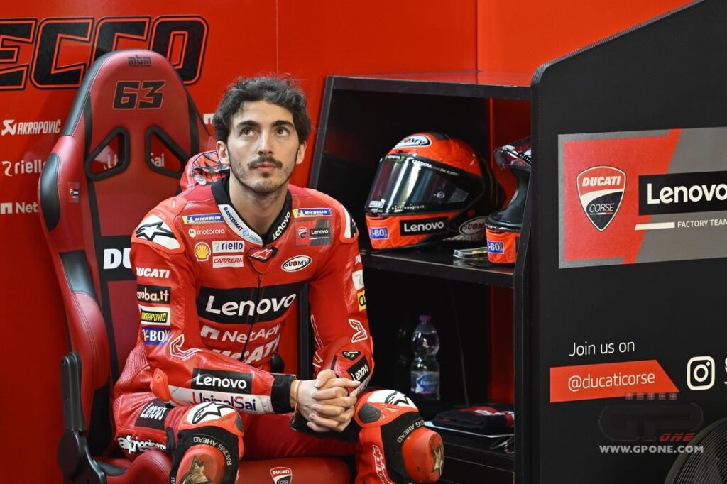 MotoGP, Pecco Bagnaia : “Les sensations sont bonnes à Portimao, le gravier est mauvais” Ritratto di Matteo Aglio