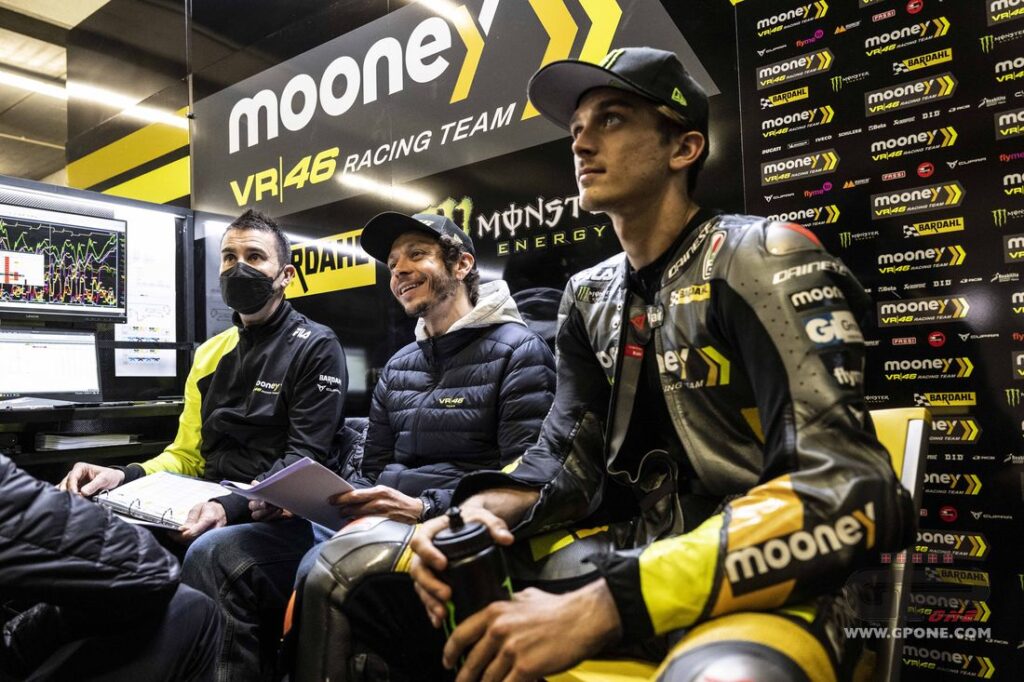 MotoGP, Marini : “Valentino m’a aidé, il voit ce qu’on ressent sur la moto” Ritratto di Matteo Aglio