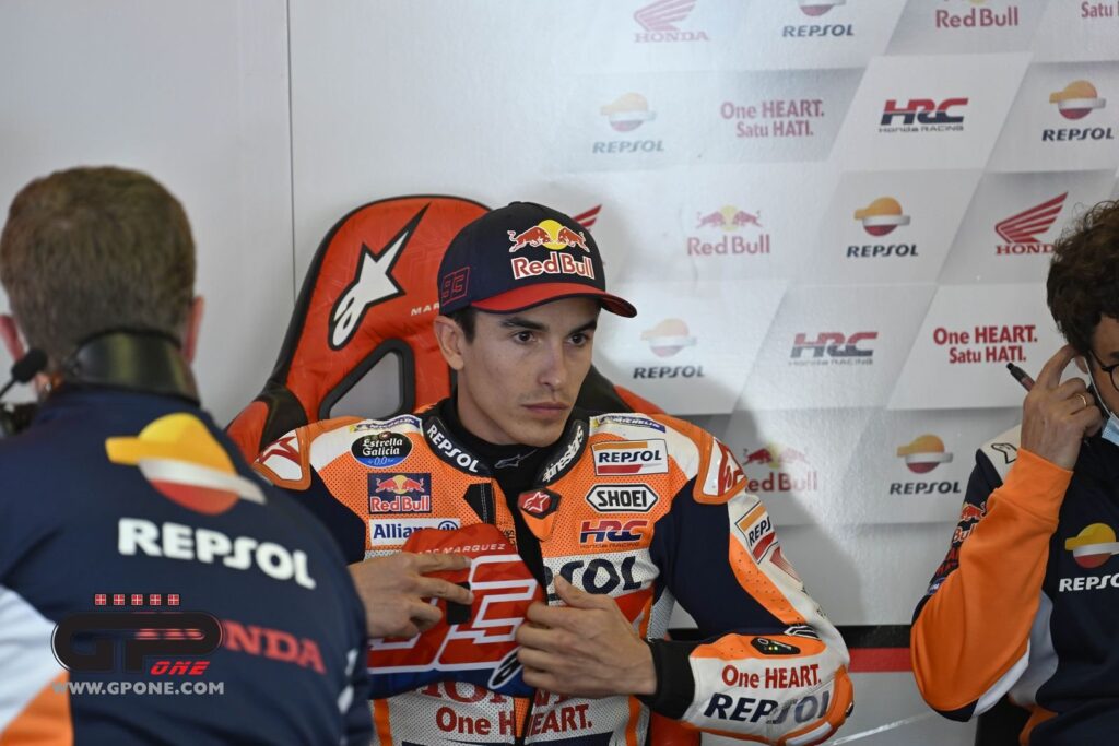 MotoGP, Marquez, après la chute : “J’ai répondu à toutes les questions du Dr Chartre” Ritratto di Paolo Scalera