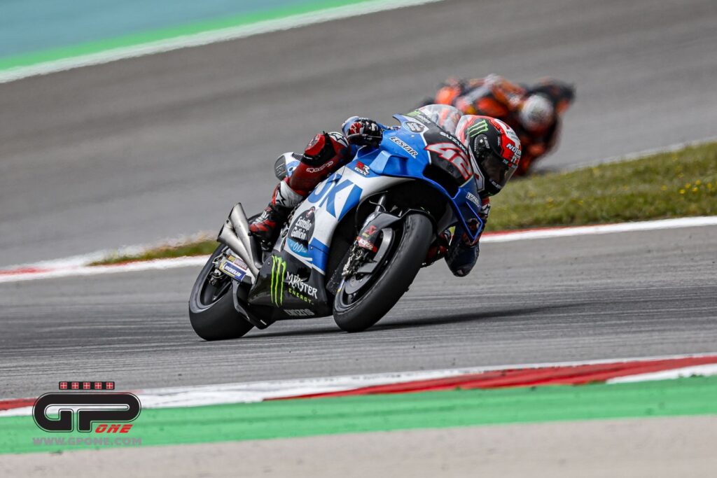 MotoGP, Rins : “L’année dernière j’étais dans la merde, l’entraîneur et le préparateur mental m’ont sauvé” Ritratto di GPone