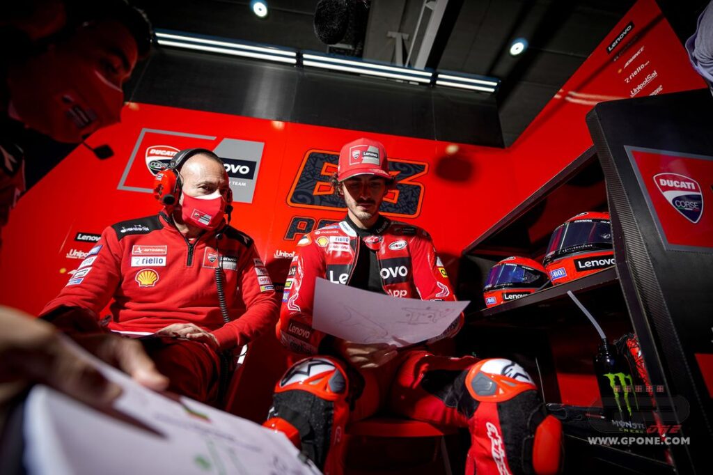 MotoGP, Aucun dommage aux ligaments pour Bagnaia : “Je veux être un protagoniste” Ritratto di GPone