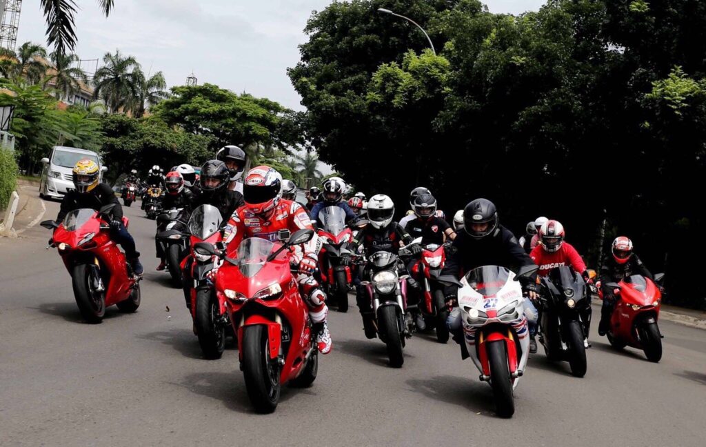 ‘We Ride As One’ : samedi 7 mai au Ducati Rome Foro Italico Ritratto di GPone