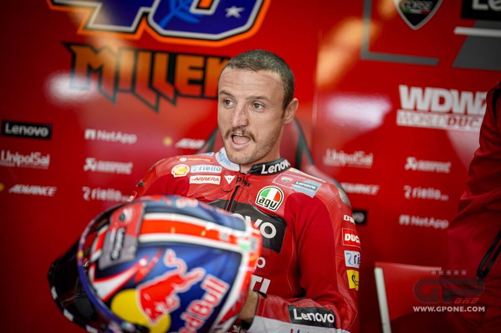 MotoGP, Miller : “heureusement je n’ai pas beaucoup de cervelle, Portimao est déjà oublié” Ritratto di Paolo Scalera
