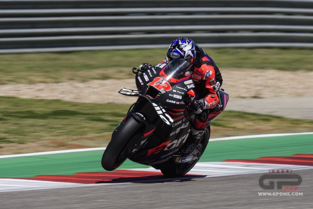 MotoGP, Austin, Vinales prend le Warm Up, 2ème Bastianini et 3ème Nakagami Ritratto di GPone