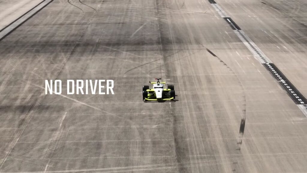 Conduite autonome : à 310 km/h sur la piste de la NASA Conduite autonome : à 310 km/h sur la piste de la NASA