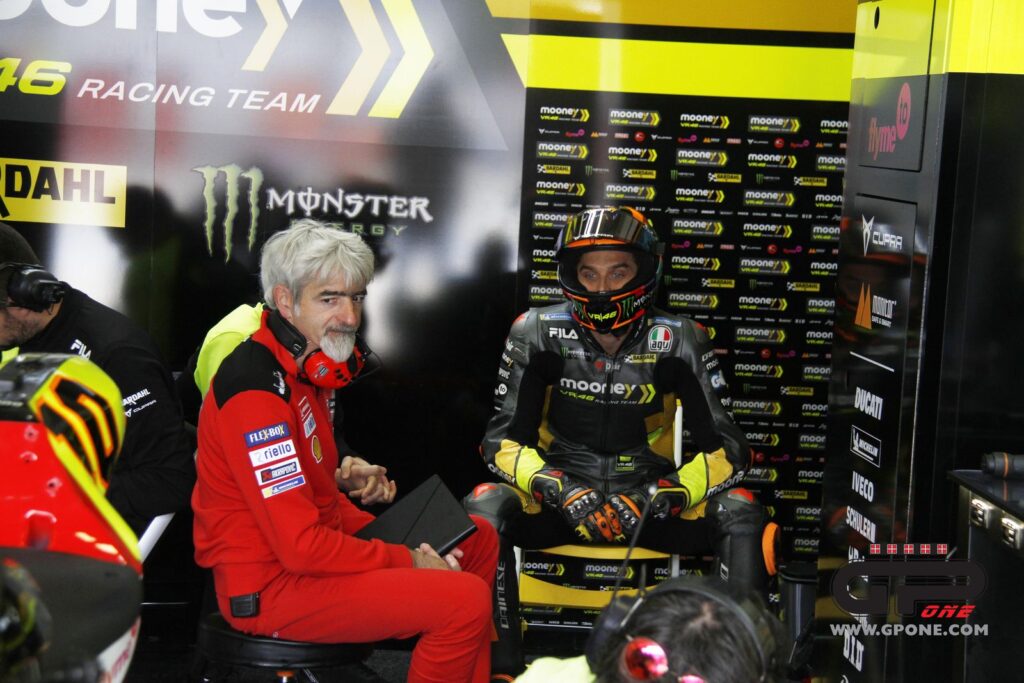 MotoGP, Marini : “Je dois baisser le centre de gravité pour avoir moins d’influence sur la moto” Ritratto di Andrea Scalera