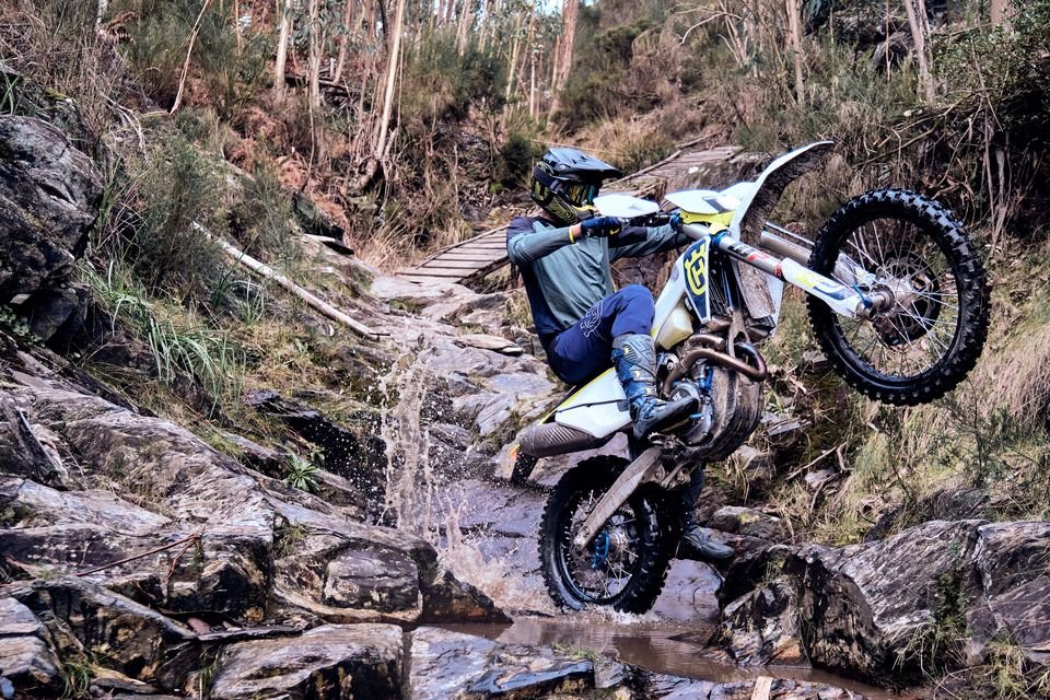 Husqvarna: présente gamma TE et FE enduro 2023 Husqvarna: présente gamma TE et FE enduro 2023
