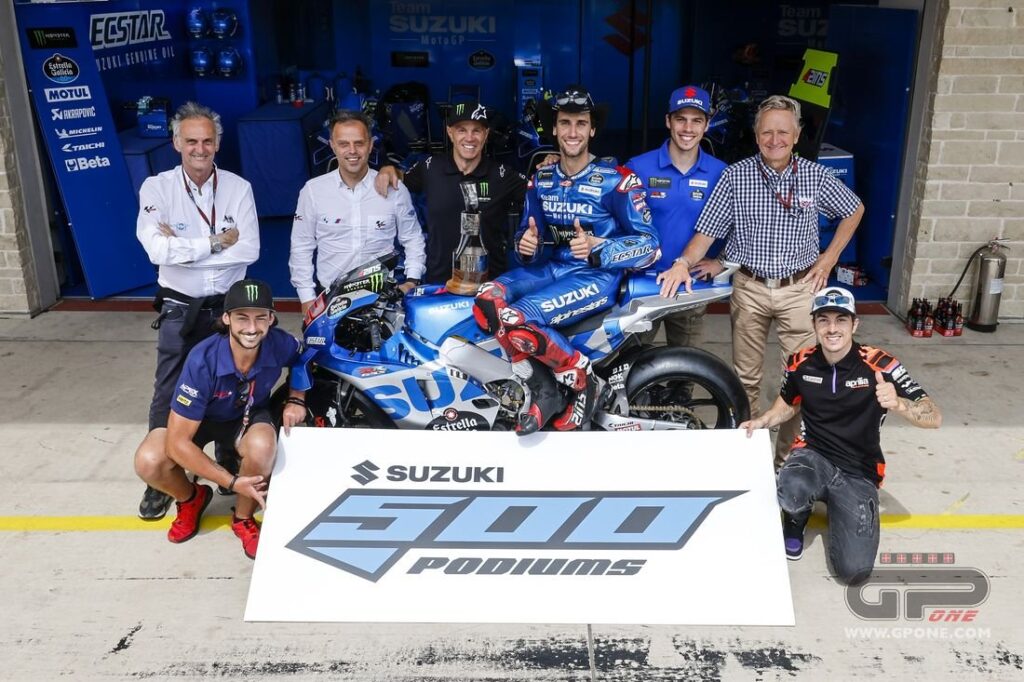 MotoGP, trois abandons et sept championnats du monde : l’histoire de Suzuki dans la catégorie reine Ritratto di GPone