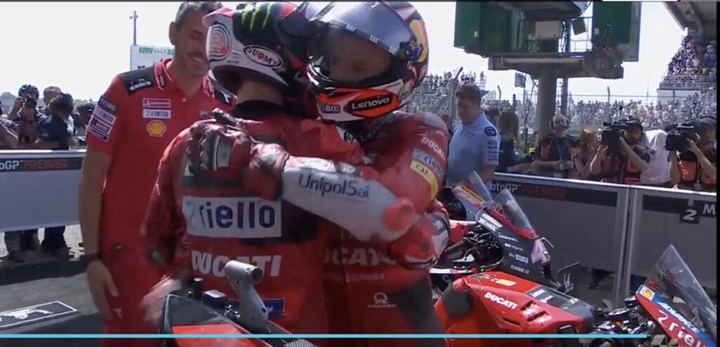 MotoGP, Ducati doublé au Mans en qualifications, Aprilia aussi aux premières loges Ritratto di GPone