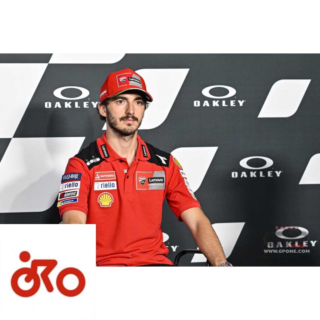 MotoGP, Bagnaia : “La leçon du Mans ? Parfois, il vaut mieux… freiner avant” Ritratto di Matteo Aglio