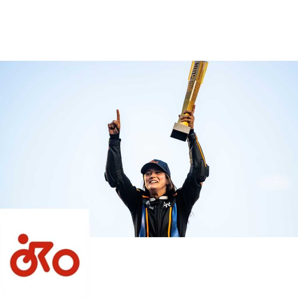 Magnifique Sara Cabrini : première femme à gagner en eSkootrs Ritratto di Andrea Periccioli