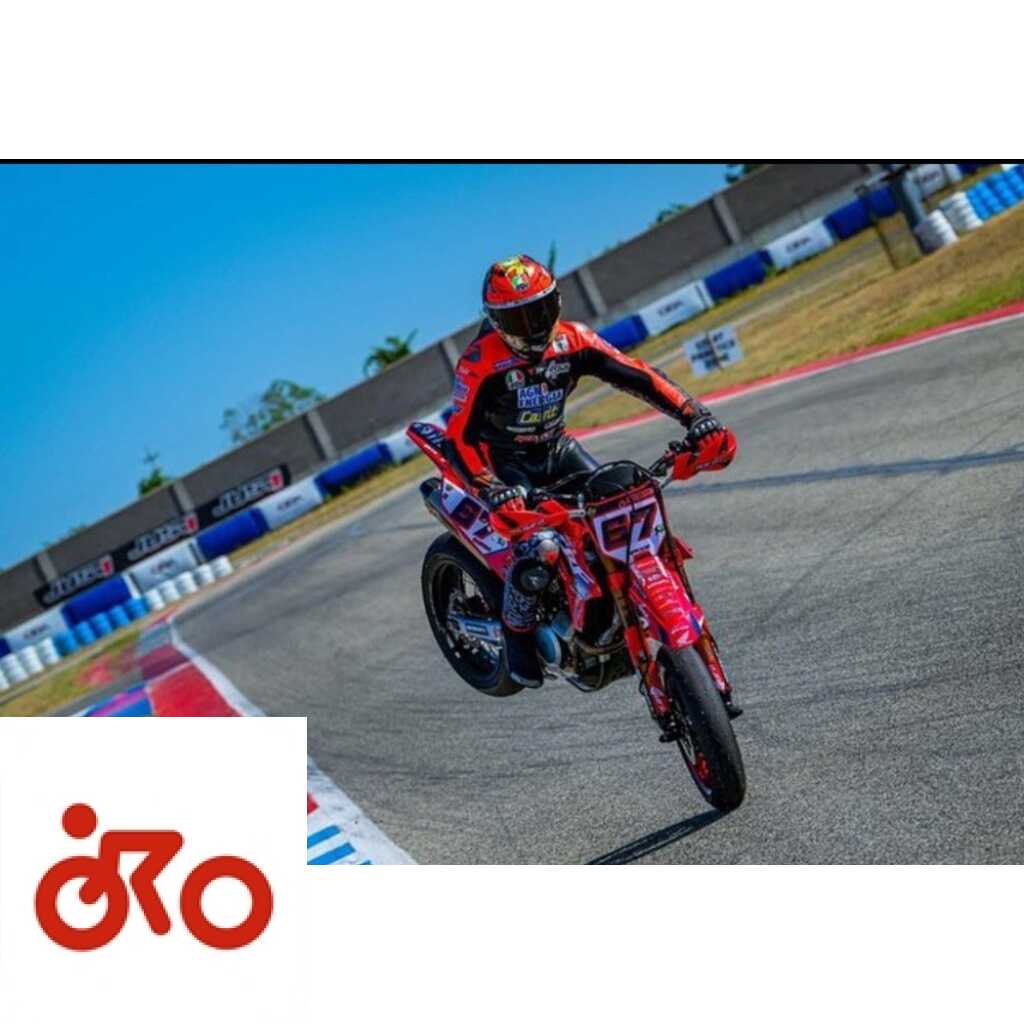 Surra et Moreira : du Moto3 au Supermotard et immédiatement vainqueurs Ritratto di GPone