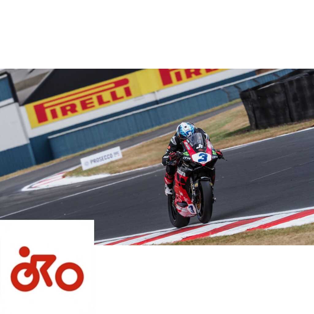 SBK、SSPはイタリア語を話します:DeRosaはドニントンパークFP1で優れています Ritratto di GPone