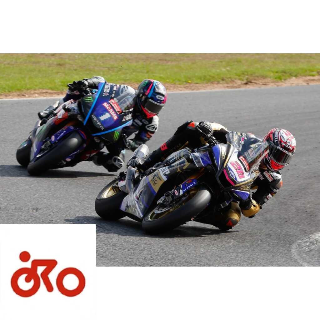 Prima tripletta di Bradley Ray nel British Superbike