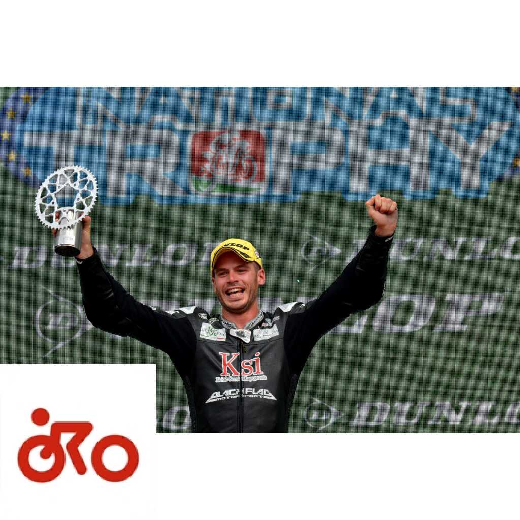 Roberto Farinelli, hier ist der Herrscher der National Trophy 600 Roberto Farinelli, National Trophy