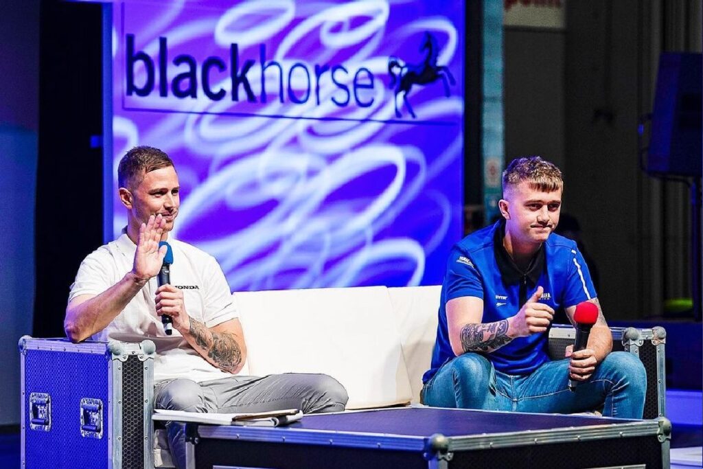 Danny Kent bergabung dengan tim untuk balapan di British Superbike 2023 Danny Kent si fa il team per correre nel British Superbike 2023