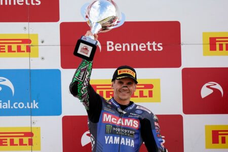 Jason O'Halloran rinnova con McAMS Yamaha per il British Superbike 2023