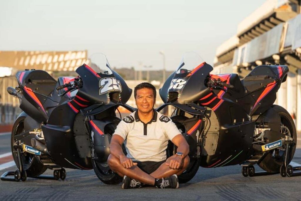 MotoGP, Zeelenberg (RNF): perbedaan antara Aprilia dan Yamaha MotoGP, Razlan Razali