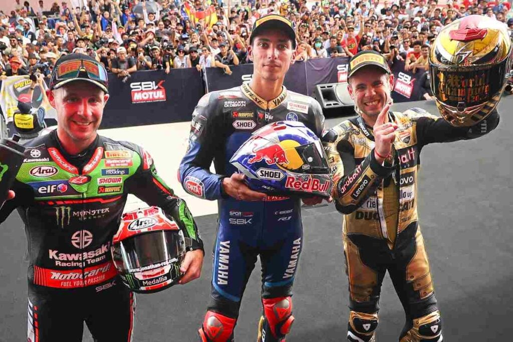 SBK, Razgatlioglu fordert Bautista heraus: „2023 werde ich stärker sein“ Razgatlioglu Bautista Rea Superbike