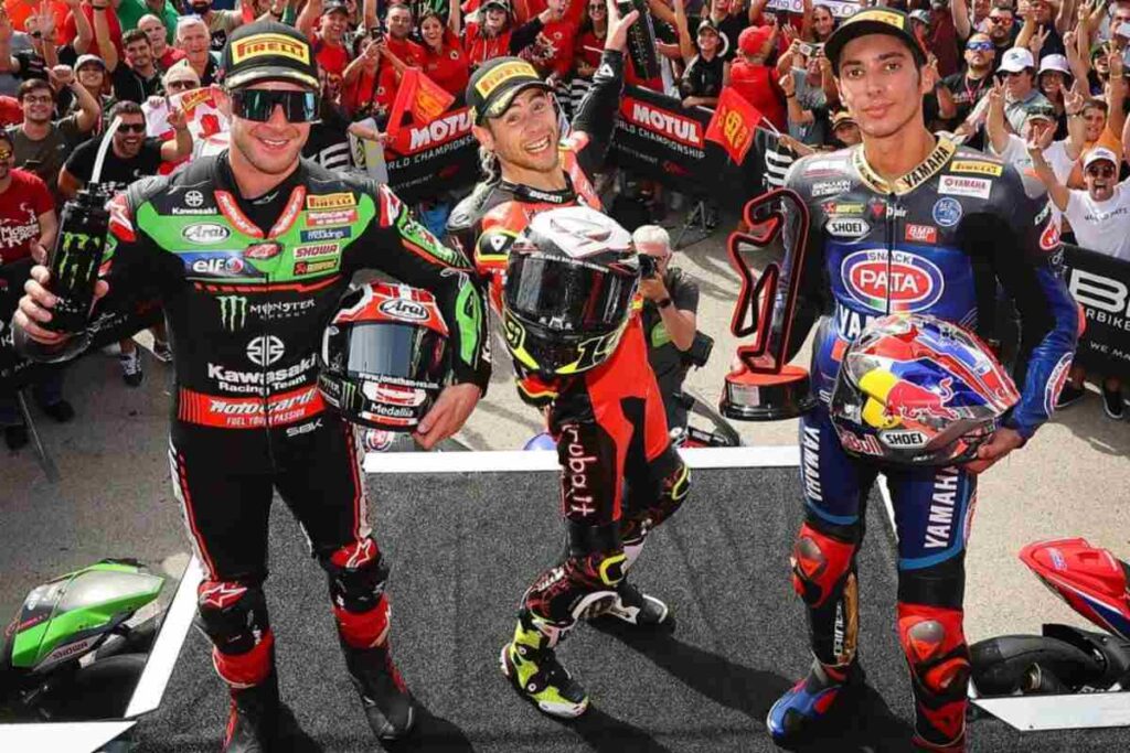 Superbike, Bautista: „Razgatlioglu ist schlecht für MotoGP-Fahrer“ Razgatlioglu Bautista Rea Superbike