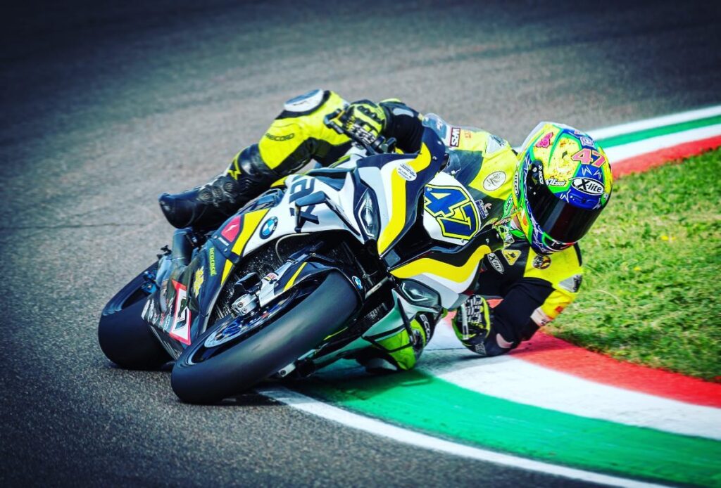 B-Max, Superbike, BMW