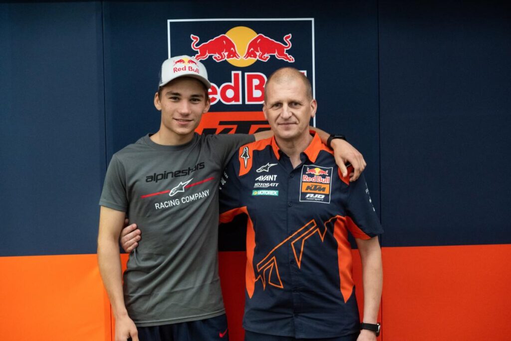 deniz oncu ajo, moto3