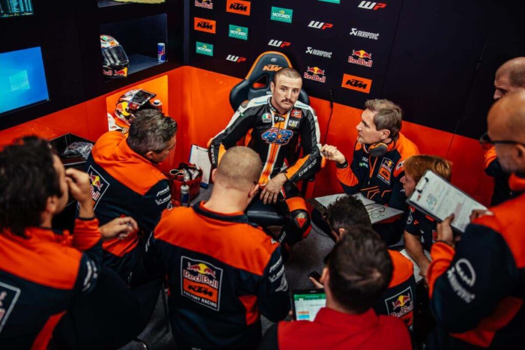 MotoGP, Jack Miller nel box KTM