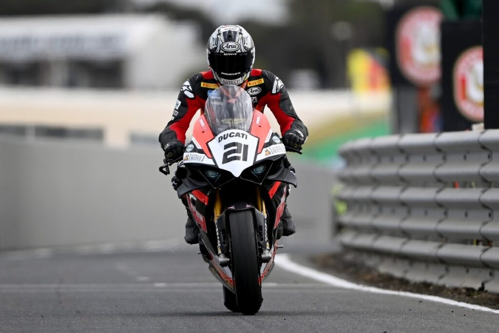 Ducati efface Phillip Island: brelan également en Superbike australien Ducati sbanca Phillip Island: tris anche nell'Australian Superbike