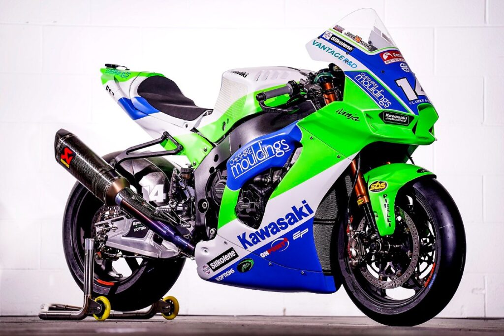 La splendida Kawasaki FS-3 del British Superbike 2023 La splendida Kawasaki FS-3 del British Superbike 2023