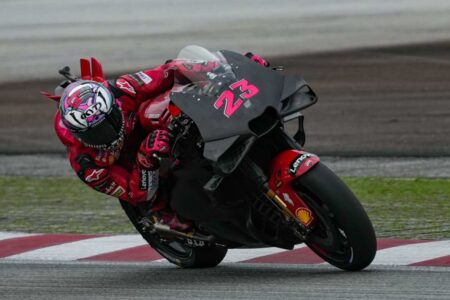 MotoGP, Davide Tardozzi: "Ducati má slabé místo"