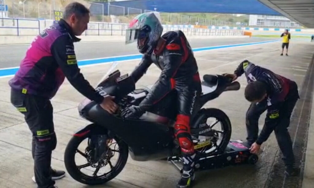 moto3-snipers-test-jerez
