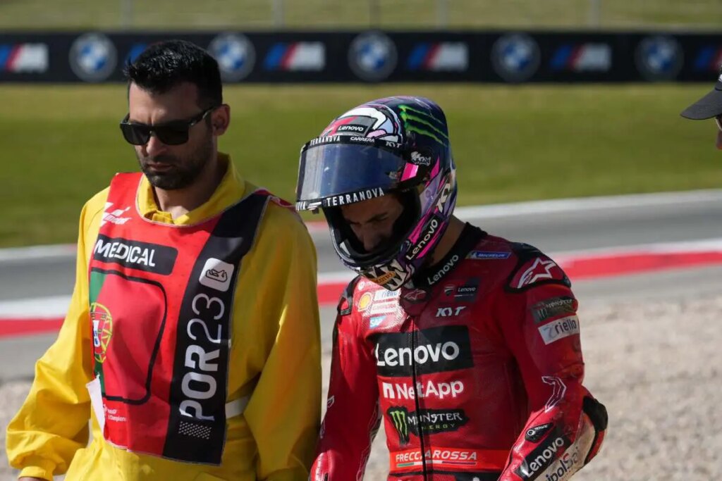 MotoGP, Carlo Pernat: “Sanktionen sind sofort nötig, es ist kein Stierkampf” MotoGP, Enea Bastianini