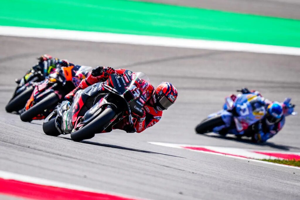 MotoGP, Unfall Marquez-Oliveira: Die Geschichte von Maverick Vinales MotoGP, Maverick Vinales