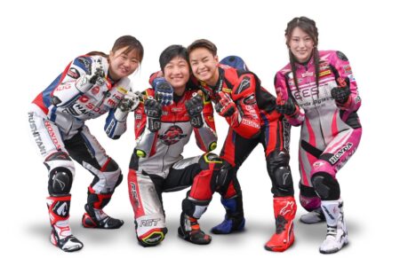 ARRC in rosa: 4 motocicliste al via della AP250