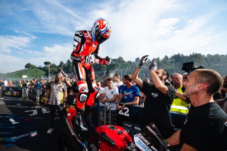 마테오 페라리 "MotoE 뿐만 아니라 슈퍼스포츠 월드 챔피언십도 포인트"