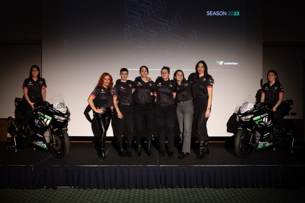 511 Racing Team, une équipe 100% féminine au CIV et au WEC 511 Racing Team, een volledig vrouwelijk team bij de CIV en WEC