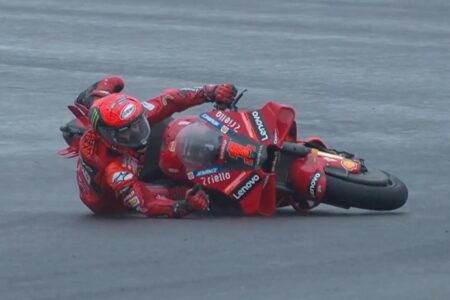 Francesco Bagnaia caduta gara MotoGP Argentina