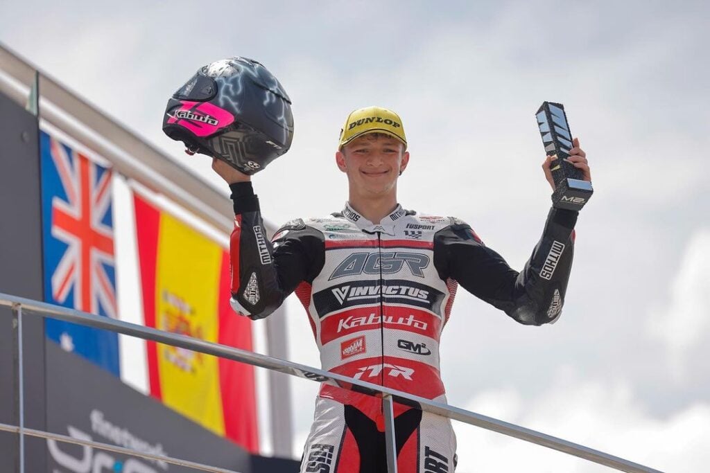 Moto2, Emotionen auf dem Podium von Mattia Rato „Bis gestern habe ich nichts verstanden!“ mattia-rato-podio-moto2-valencia